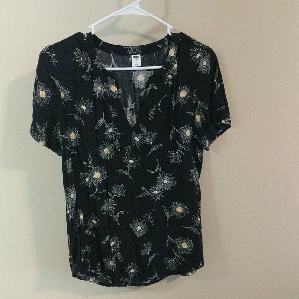 Floral top